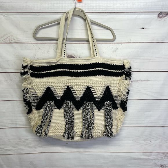 Anthropologie Handbags - Anthropologie Macrame Boho Bag